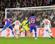 Lacroix's Header Propels Crystal Palace into Conference League Last 16