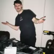 Londoner's Eight-Day Sleepless Ordeal Leads to Career Change as Sleep Coach