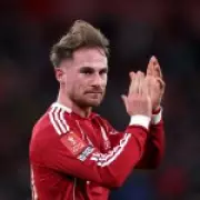 Mac Allister's Father Dismisses Manchester United Transfer Rumors, Focuses on Liverpool