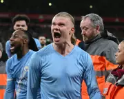 Manchester City's Dramatic Late Victory Over Liverpool Keeps Title Hopes Alive