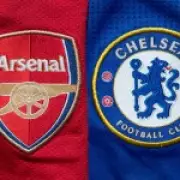 Manchester United Legends Scholes and Keane Clash Over Arsenal vs Chelsea Prediction