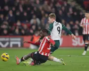 Middlesbrough Ascend to Championship Summit with Victory at Sheffield United