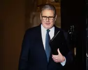 Miliband Champions Starmer Amid Leadership Crisis, Calls for 'Moment of Change'