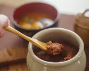 Miso Mastery: How Age Transforms Colour and Flavour in Japanese Pastes