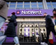 NatWest Targets Mass Affluent with New Digital Wallet Service