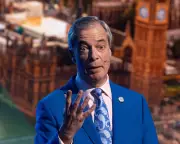 Nigel Farage Accused of 'MAGA Stunts' Over Chagos Islands Trip Blockade