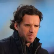 Owen Hargreaves Hails Arsenal's 'Special' Stars Amid Quadruple Chase