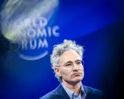 Palantir's Financial Surge Amid Controversial ICE Contracts Under Trump Era