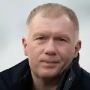 Paul Scholes Criticizes Tottenham's Interim Manager Choice, Backs Allardyce