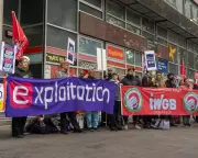 Royal Mail Courier Faces Tribunal Over Driver Rights in Gig Economy Dispute