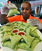 Sambusa Food Brings Somali Flavors to Minneapolis Community