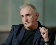 Solicitor Admits Not Overseeing Private Investigator's Signature in High-Profile Phone-Hacking Trial