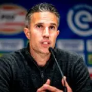 Van Persie Remains Coy on Feyenoord's Interest in Lingard Amid Pressure