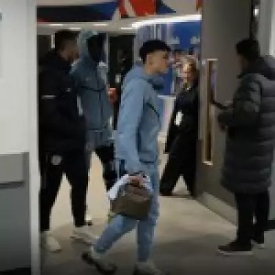 Arsenal's Noni Madueke Injured in England Match, Wears Knee Brace