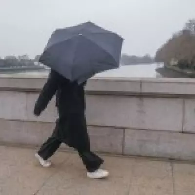 Britain Braces for 'Cold Plunge' as Early Spring Warm Spell Ends Abruptly