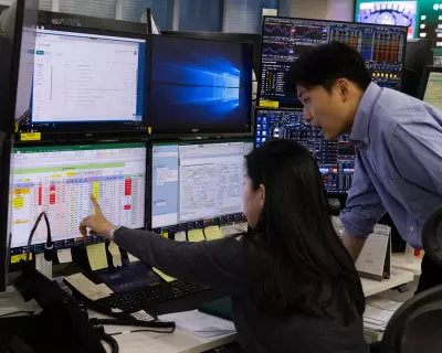 Global Markets Plunge as Middle East Conflict Sparks Energy Price Surge