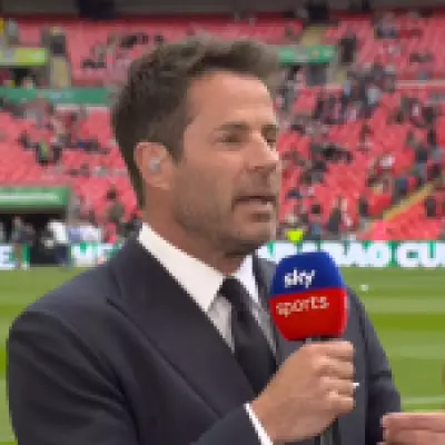 Jamie Redknapp Urges Arsenal's Saka to Switch Position After Man City Loss