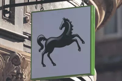 Lloyds Shares Edge Up as Banks Analyze Motor Finance Redress Scheme