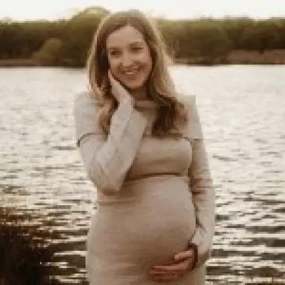 Miscarriage on Mother's Day: One Woman's Devastating Clinic Experience