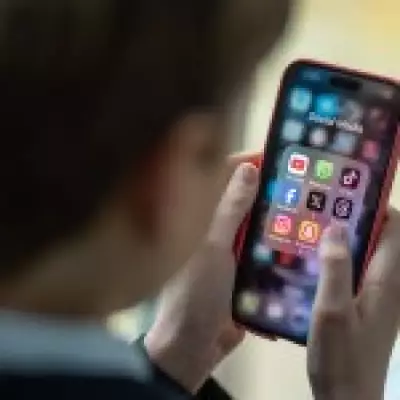 MPs Reject Social Media Ban for Under-16s, But Government Gains New Powers