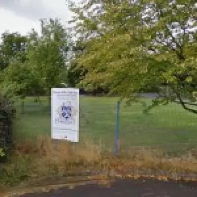 School Lockdown Triggered by Workman with Scissors Mistaken for Knifeman