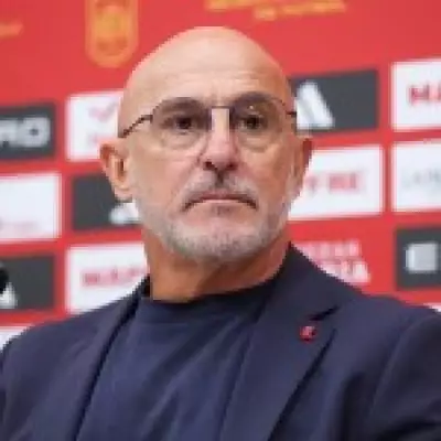 Spain Manager Declares Arsenal's Zubimendi World's Second-Best Midfielder