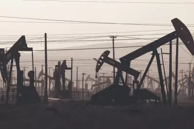 UK Economy Stalls as Oil Crisis Deepens: FTSE 100 Faces Pressure