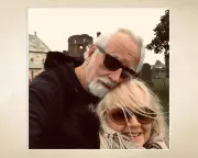 A 55-Year-Old Memory of a School Painting Leads to Late-Life Romance