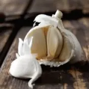 AI Chatbots Endorse Dangerous Health Myths, Including Rectal Garlic Insertion