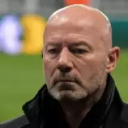 Alan Shearer Clashes with Liam Rosenior Over Chelsea Star's 'World-Class' Status