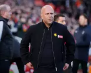 Arne Slot's Liverpool Faces Galatasaray in Champions League Decider