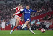 Arsenal and Chelsea Draw in Women's Champions League Quarter-Final First Leg