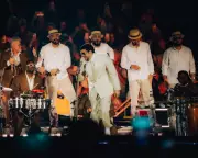 Bad Bunny's Sydney Show Sparks Fan Frenzy Over Photo Policy