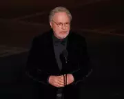 Billy Crystal Honors Rob Reiner at Oscars with Emotional Tribute