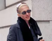 Carolyn Bessette Kennedy's Minimalist 90s Style Revival: Stylist Tips for Timeless Wardrobe
