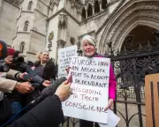 Climate Activist's Contempt Case Dismissed as Jury Rights Debate Intensifies