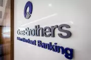 Close Brothers Shares Plunge as Short-Seller Warns of Motor Finance Crisis