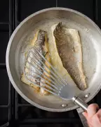 Crisp Fish Skin Secrets: High Heat, Low Moisture, and Expert Tips