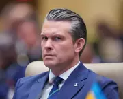 Democratic Senator Condemns Defense Secretary's 'No Quarter' Remarks as War Crime