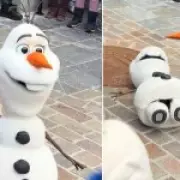Disney's AI Olaf Robot Collapses at Disneyland Paris, Sparking Viral Frenzy