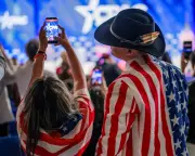 Generational Rift Over Iran War Emerges at Conservative Conference in Texas