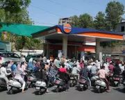 Global Fuel Crisis Forces Rationing as Middle East Conflict Disrupts Oil Supply