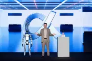 HONOR Unveils Robot Phone and Humanoid at MWC 2026, Expands AI Ecosystem