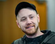 Hospital Patient Who Talked Down Bomber to Receive George Medal for Bravery