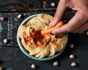 Hummus Joins UK Inflation Basket as a Mainstream British Staple