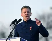 Hungarian Candidate Accuses Orbán Government of Treason Over EU-Russia Leaks