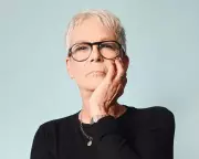 Jamie Lee Curtis to Lead 'Murder, She Wrote' Reboot Series