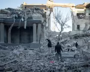 Legal Experts Condemn Trump's Iran Strikes as Illegal War Without Congressional Approval