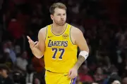 Luka Dončić Drops 60 Points as Lakers Extend Win Streak to Eight Games