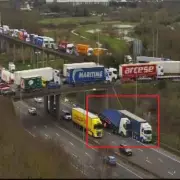M25 Lorry Crash Near Dartford Tunnel Causes Major Delays and 50-Minute Queues